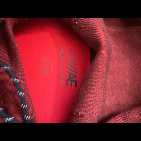 Aeropostale deep dark red EUC, size Large - Picture 3 of 3